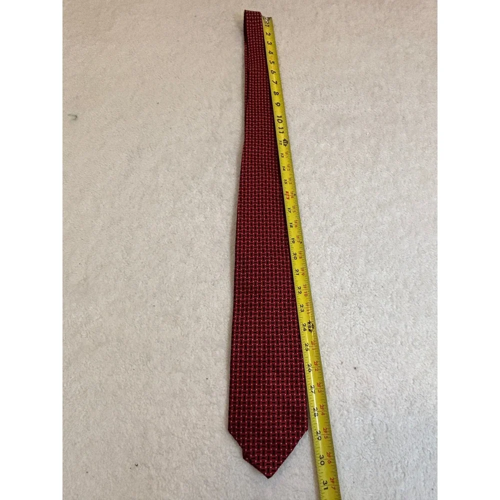 Handmade in Italy 100% Silk Red Geometric Basketweave Necktie Mens‎ Tie Lip Logo